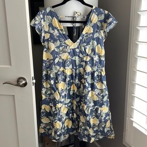 NWT Abercrombie lemon dress